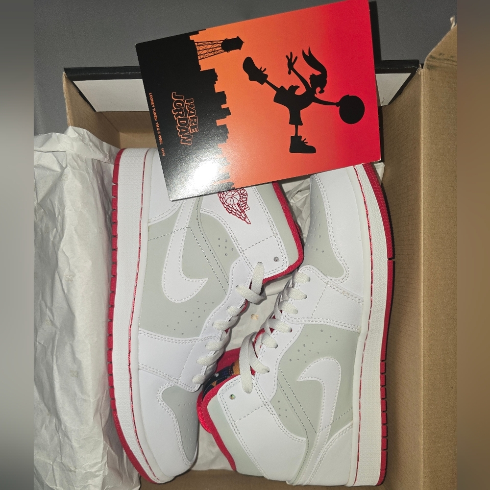 Mens jordan retro 1 "HARE" sz 9.5